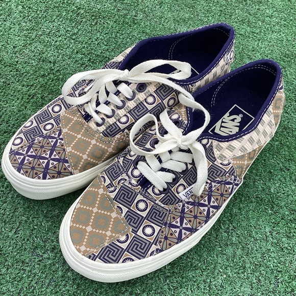 VANS Geo Trek Authentic Patchwork Casual
Women Canvas Multi Shoe Low 7.0M/8.5W - Picture 5 of 14